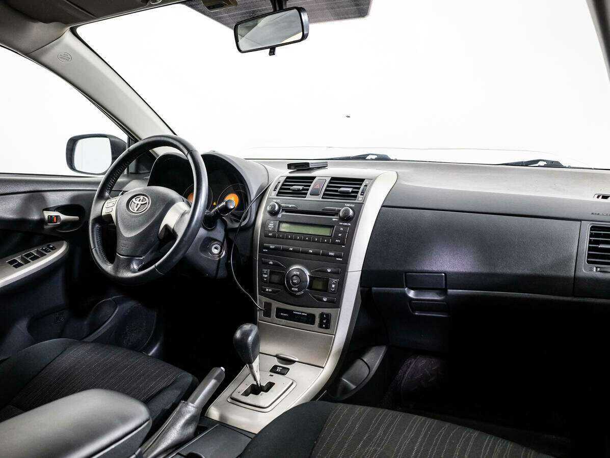 Toyota Corolla с пробегом — 2008 год. Фото: #8