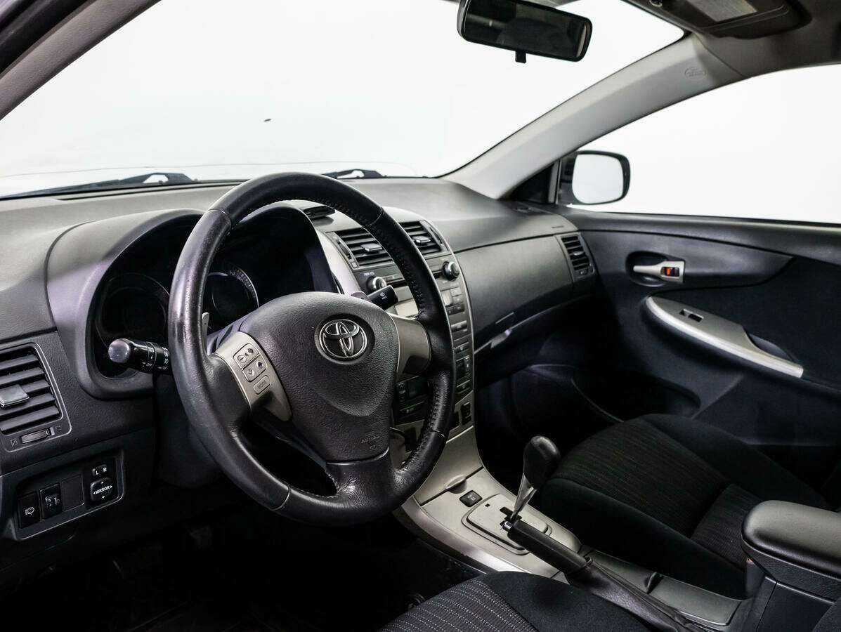 Toyota Corolla с пробегом — 2008 год. Фото: #10