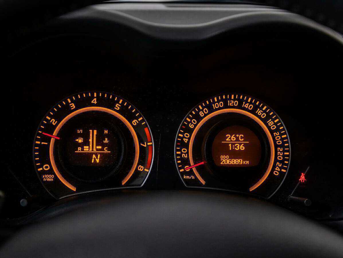 Toyota Corolla с пробегом — 2008 год. Фото: #11