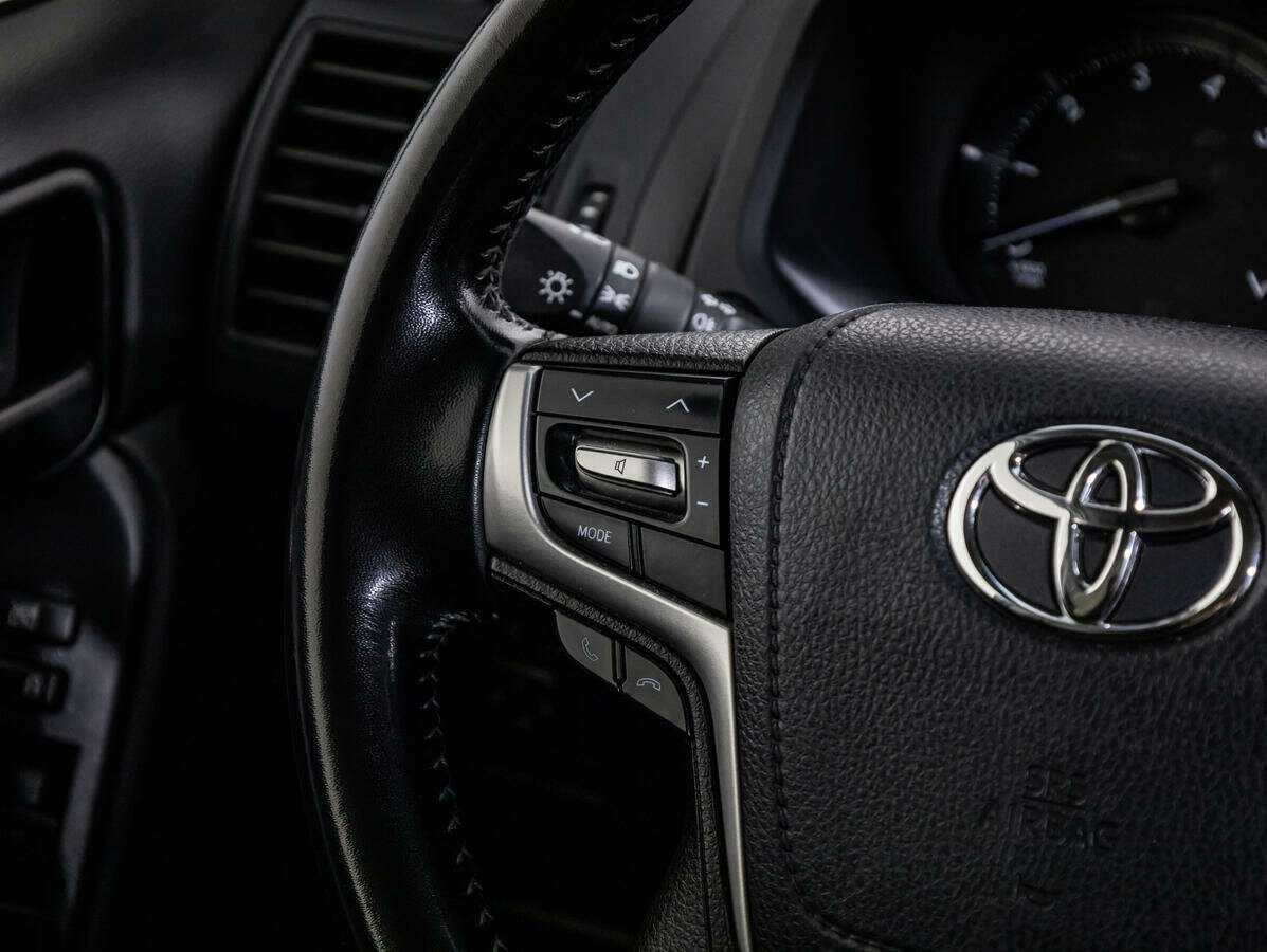 Toyota Land Cruiser Prado с пробегом — 2021 год. Фото: #15