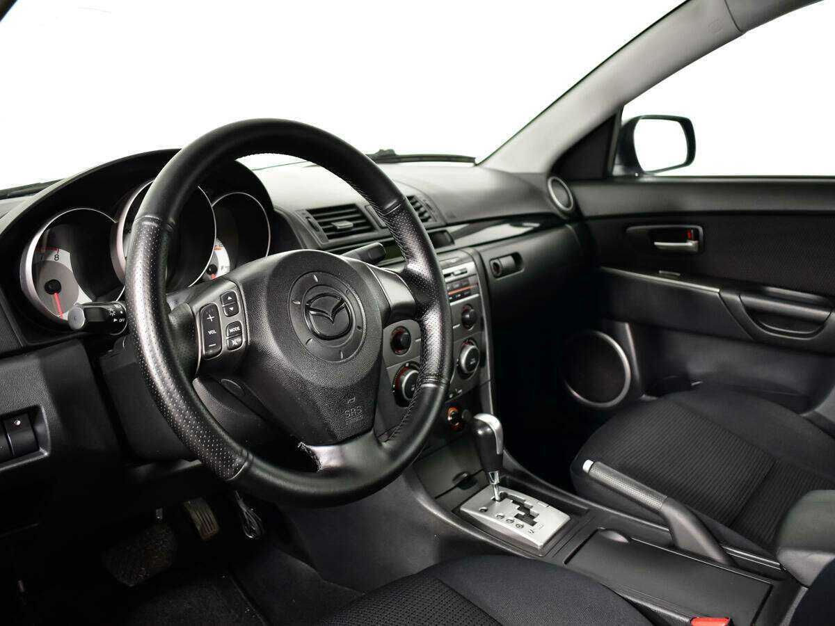 Mazda 3 с пробегом — 2008 год. Фото: #12
