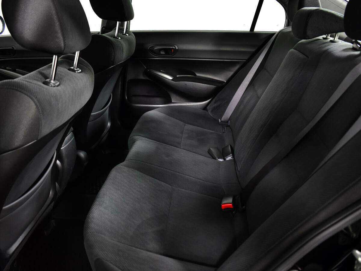Honda Civic с пробегом — 2009 год. Фото: #9