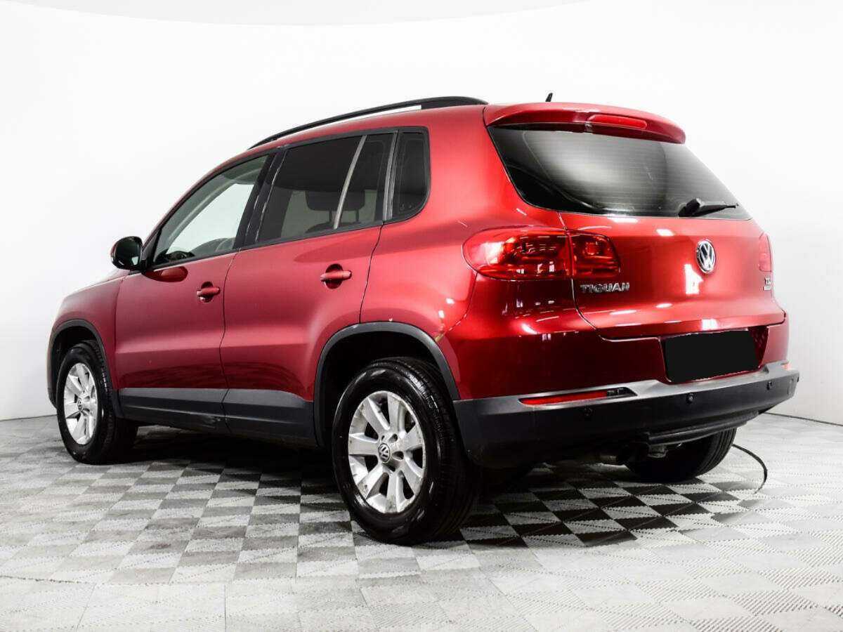 Volkswagen Tiguan с пробегом — 2011 год. Фото: #5