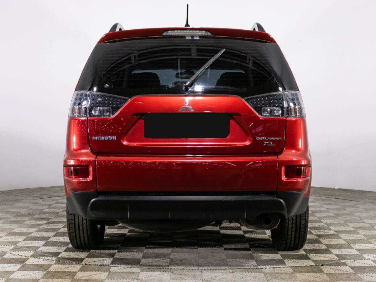 Mitsubishi Outlander с пробегом — 2011 год. Фото: #5