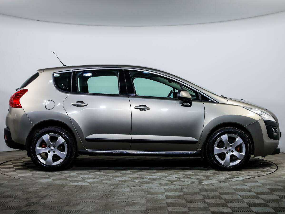 Peugeot 3008 с пробегом — 2011 год. Фото: #2