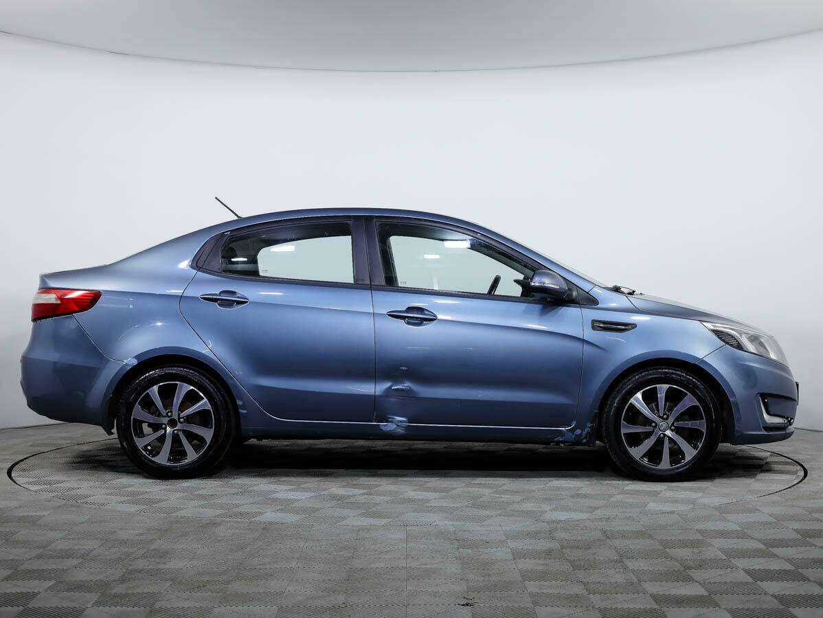 Kia Rio с пробегом — 2011 год. Фото: #1