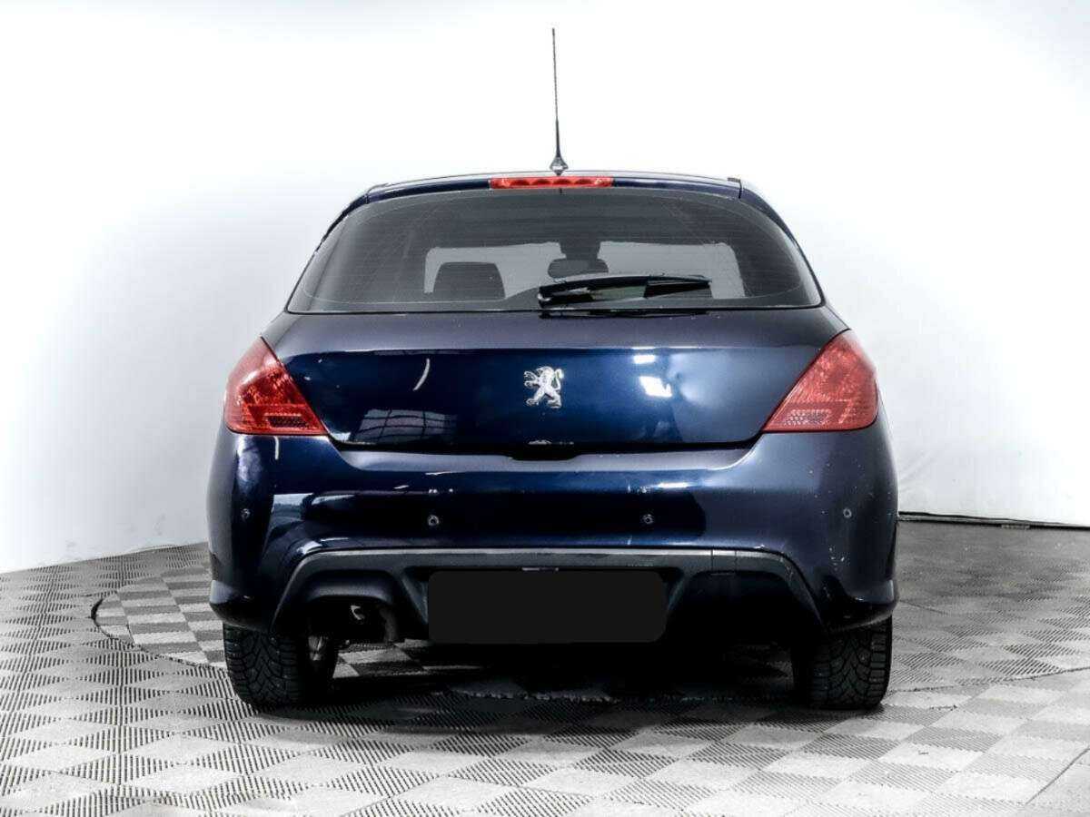 Peugeot 308 с пробегом — 2010 год. Фото: #3