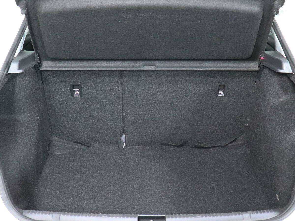 Volkswagen Polo с пробегом — 2020 год. Фото: #14