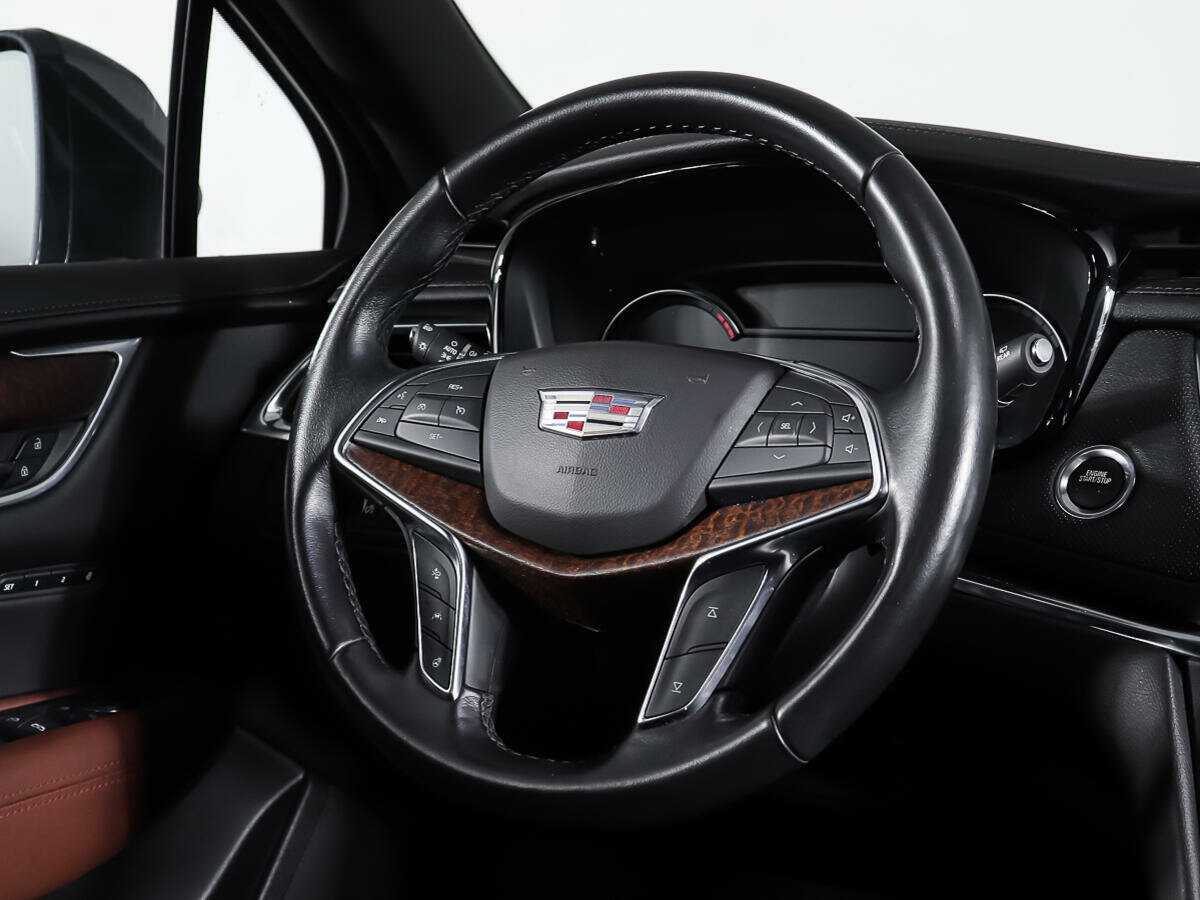 Cadillac XT5 с пробегом — 2020 год. Фото: #12
