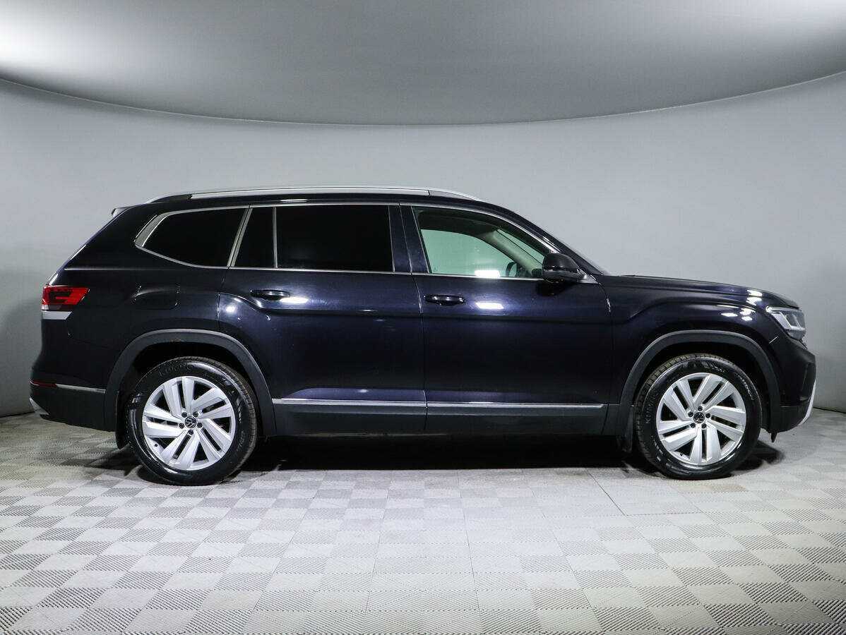 Volkswagen Teramont с пробегом — 2021 год. Фото: #3