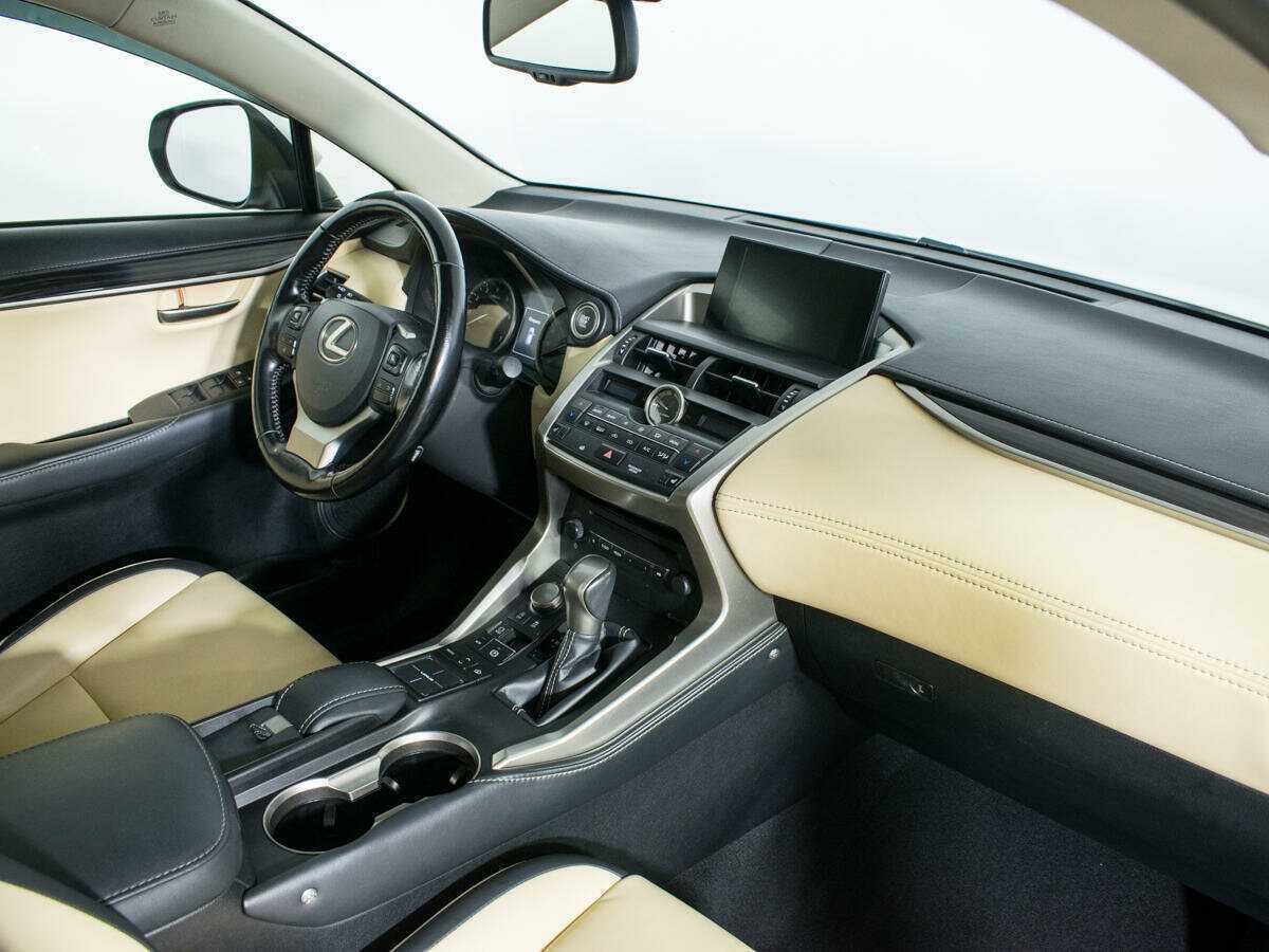 Lexus NX с пробегом — 2016 год. Фото: #8