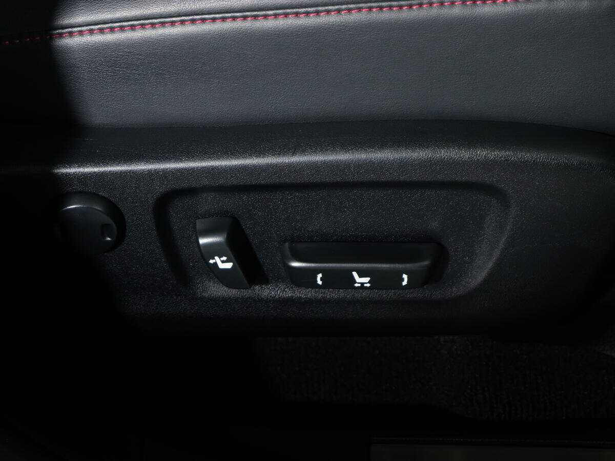 Lexus RX с пробегом — 2018 год. Фото: #12