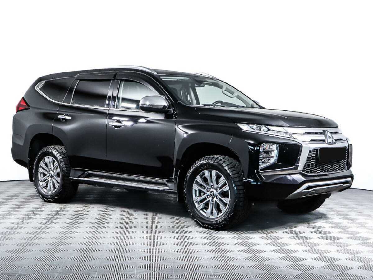 Mitsubishi Pajero Sport с пробегом — 2021 год. Фото: #2