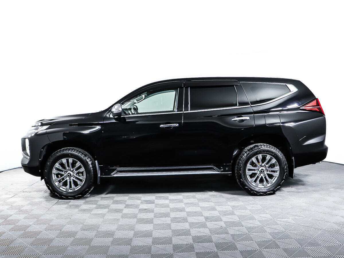 Mitsubishi Pajero Sport с пробегом — 2021 год. Фото: #5
