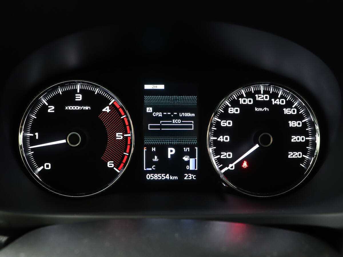 Mitsubishi Pajero Sport с пробегом — 2021 год. Фото: #9