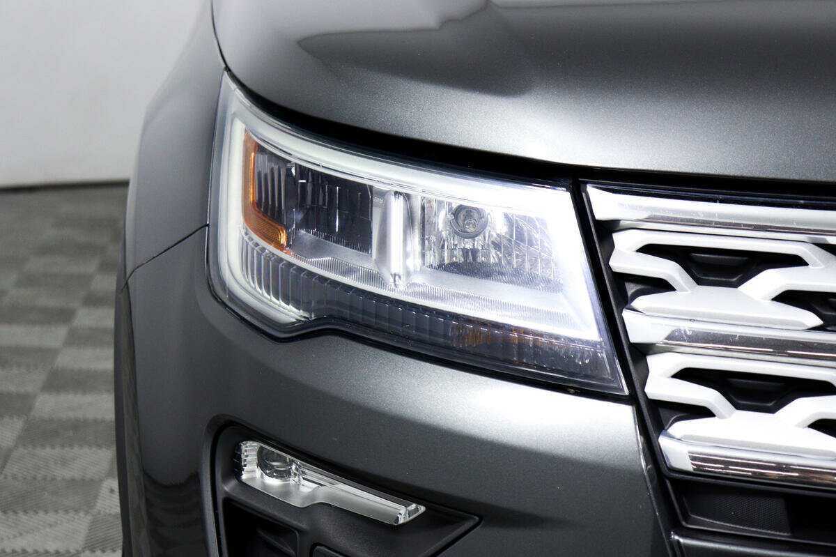 Ford Explorer с пробегом — 2019 год. Фото: #13
