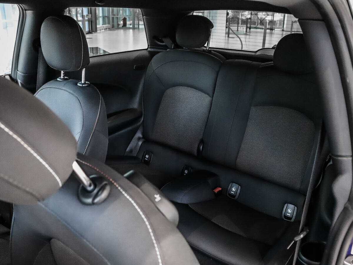 Mini Hatch с пробегом — 2019 год. Фото: #10