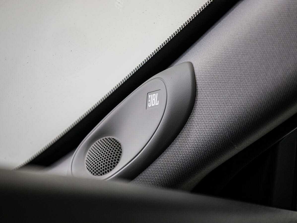 Toyota Camry с пробегом — 2020 год. Фото: #15