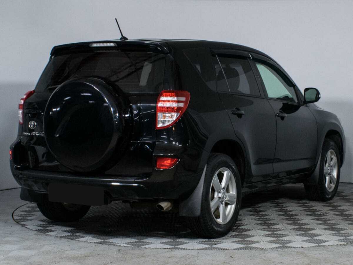 Toyota RAV4 с пробегом — 2011 год. Фото: #4