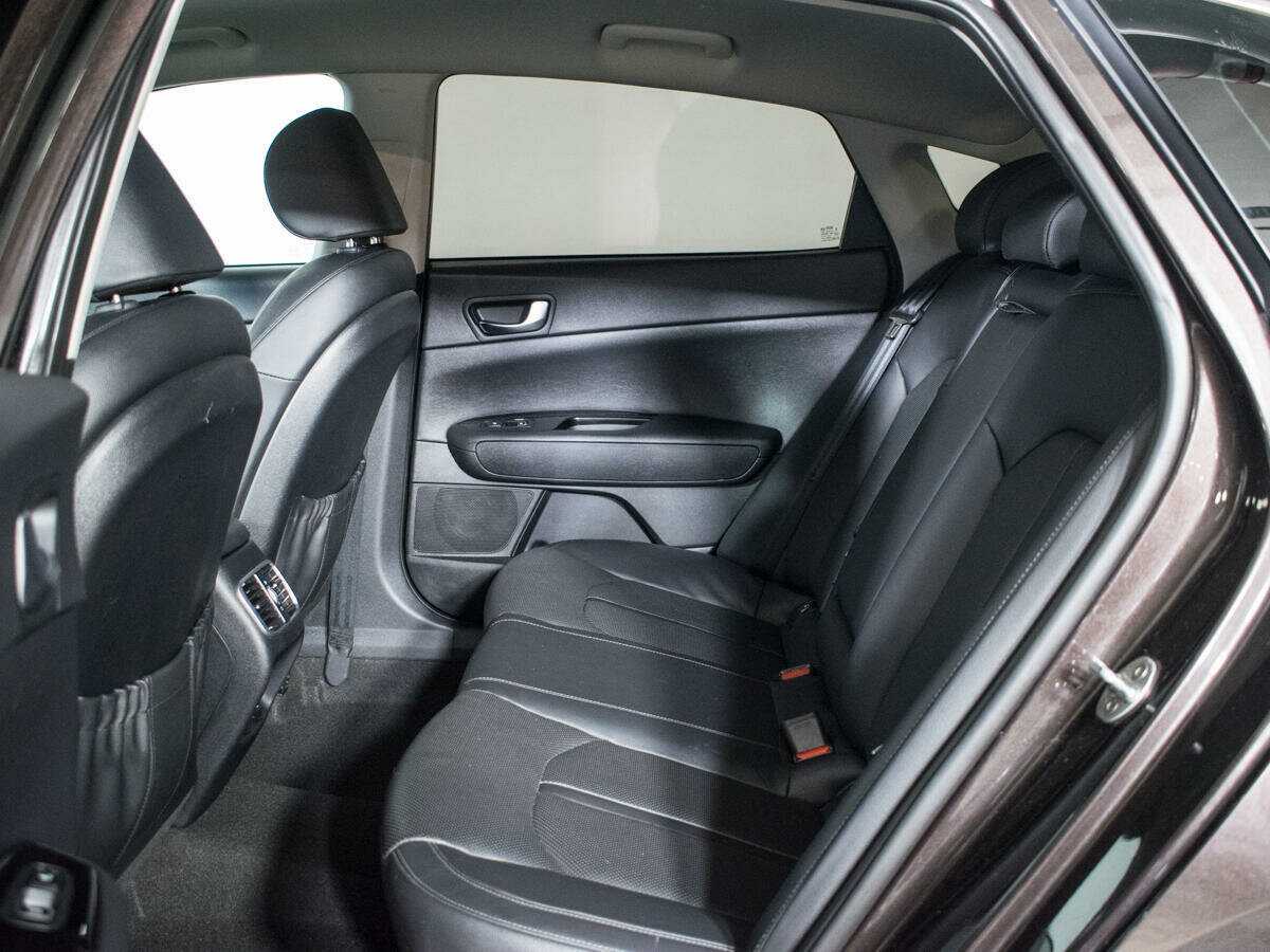 Kia Optima с пробегом — 2019 год. Фото: #9