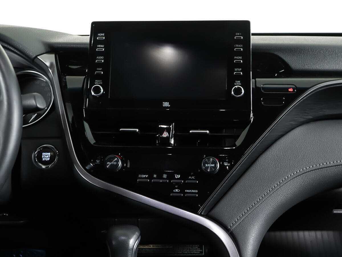 Toyota Camry с пробегом — 2022 год. Фото: #11