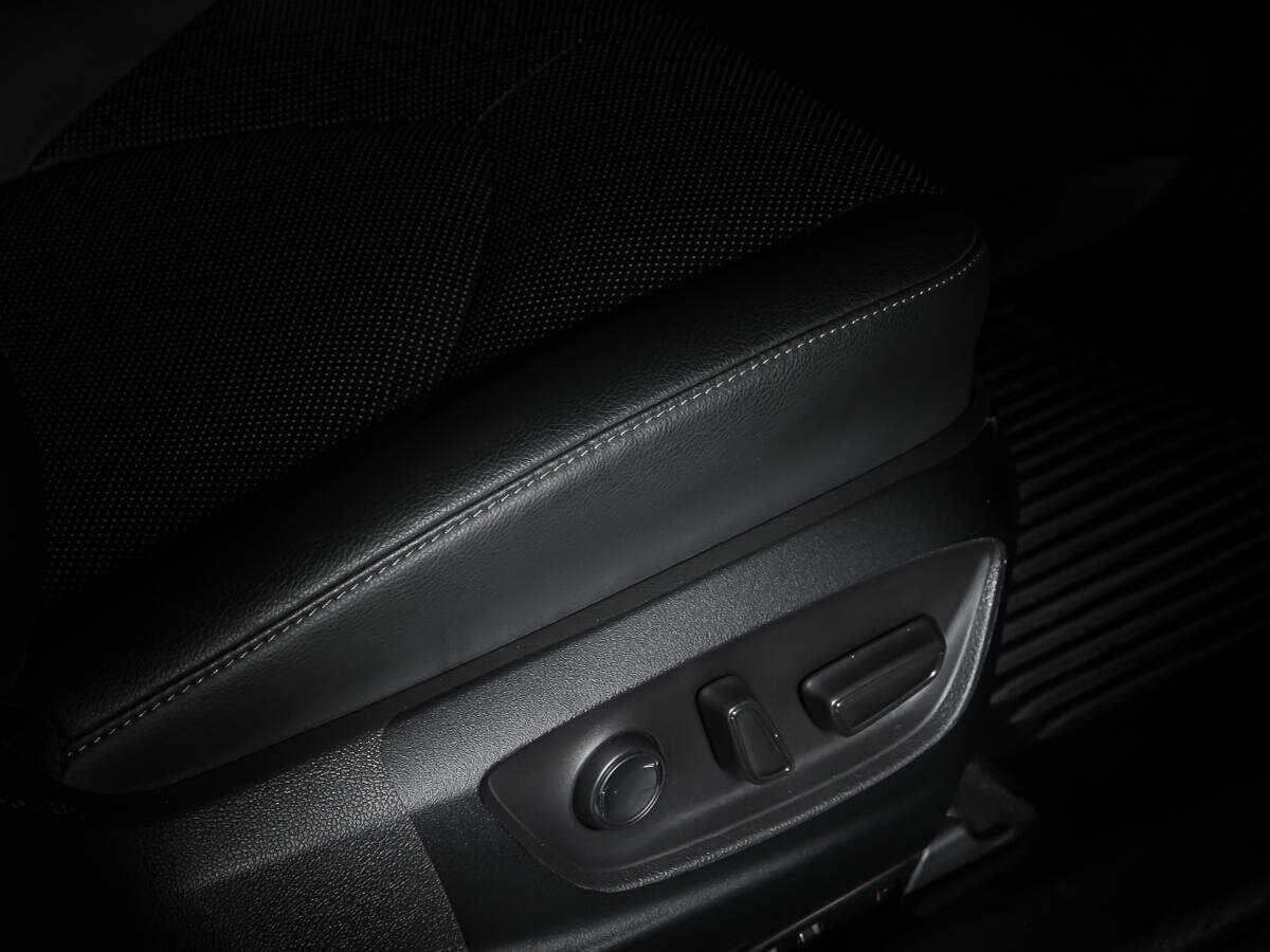 Toyota Camry с пробегом — 2022 год. Фото: #16