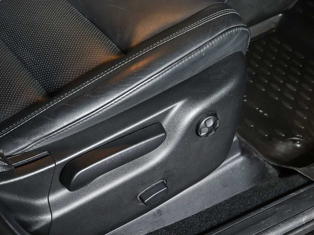 Jeep Grand Cherokee с пробегом — 2013 год. Фото: #15