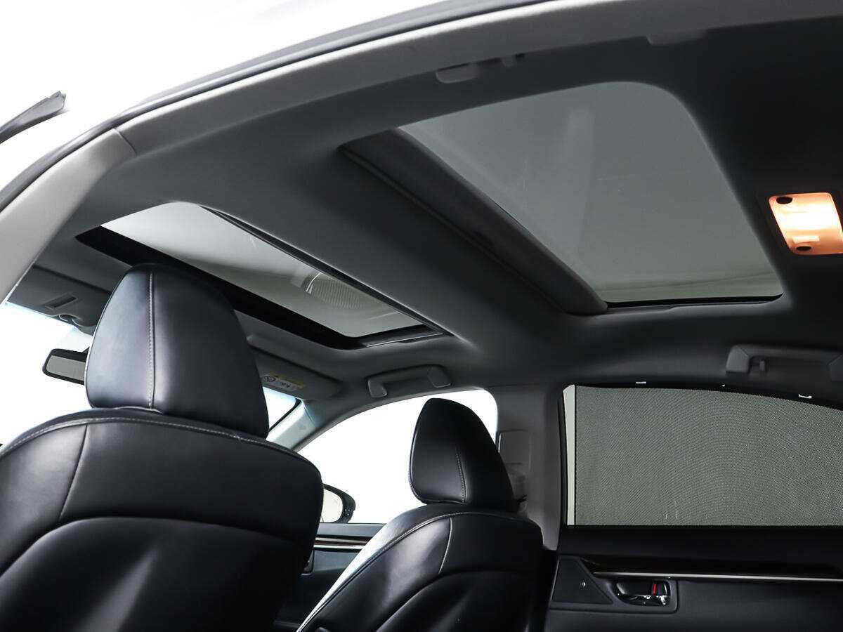 Lexus ES с пробегом — 2014 год. Фото: #16