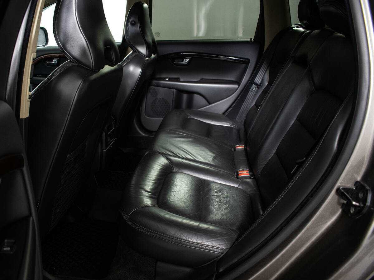 Volvo XC70 с пробегом — 2007 год. Фото: #9