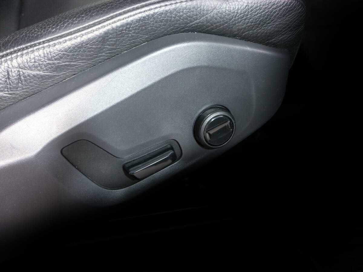 Volvo XC60 с пробегом — 2019 год. Фото: #13