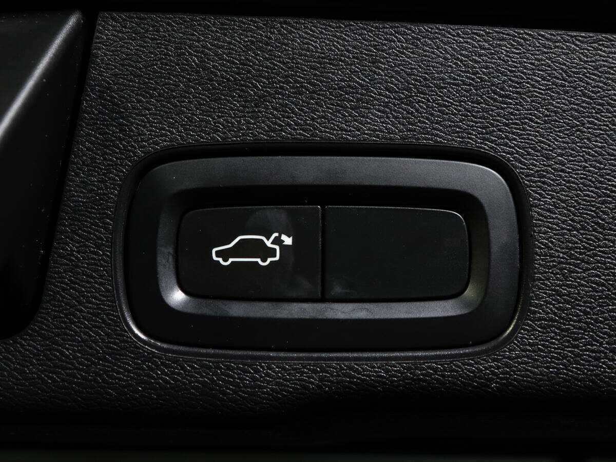 Volvo XC60 с пробегом — 2019 год. Фото: #14