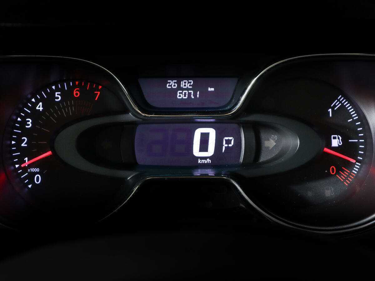 Renault Kaptur с пробегом — 2017 год. Фото: #8