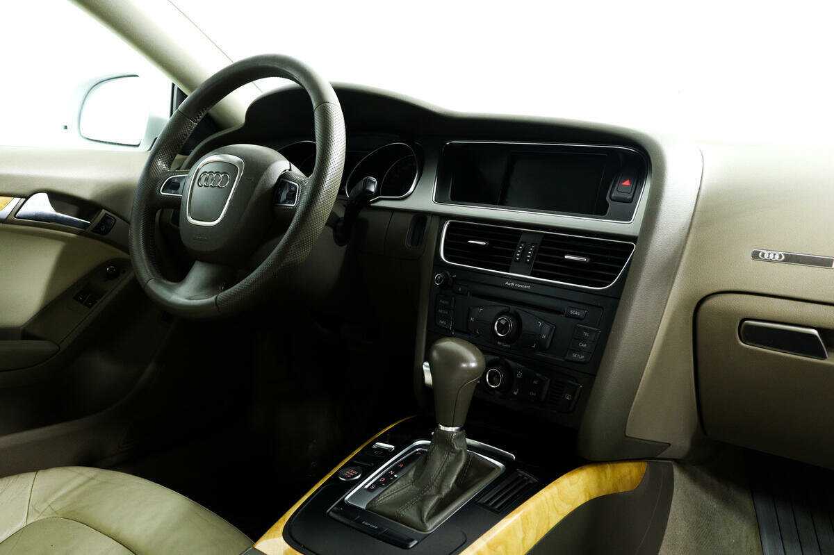 Audi A5 с пробегом — 2009 год. Фото: #8