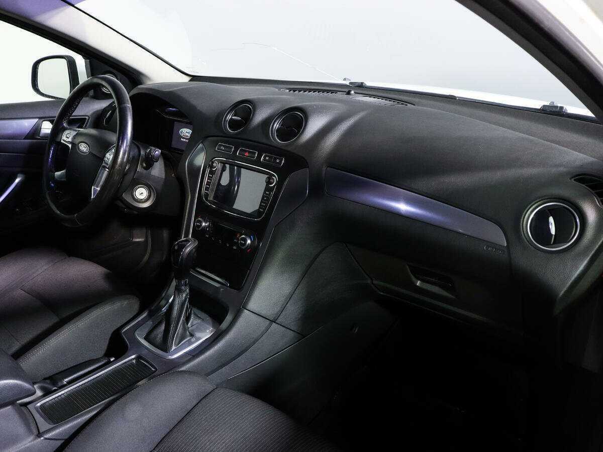 Ford Mondeo с пробегом — 2010 год. Фото: #6