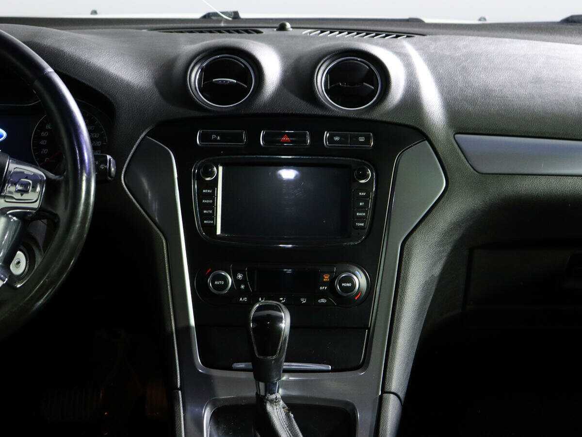 Ford Mondeo с пробегом — 2010 год. Фото: #10