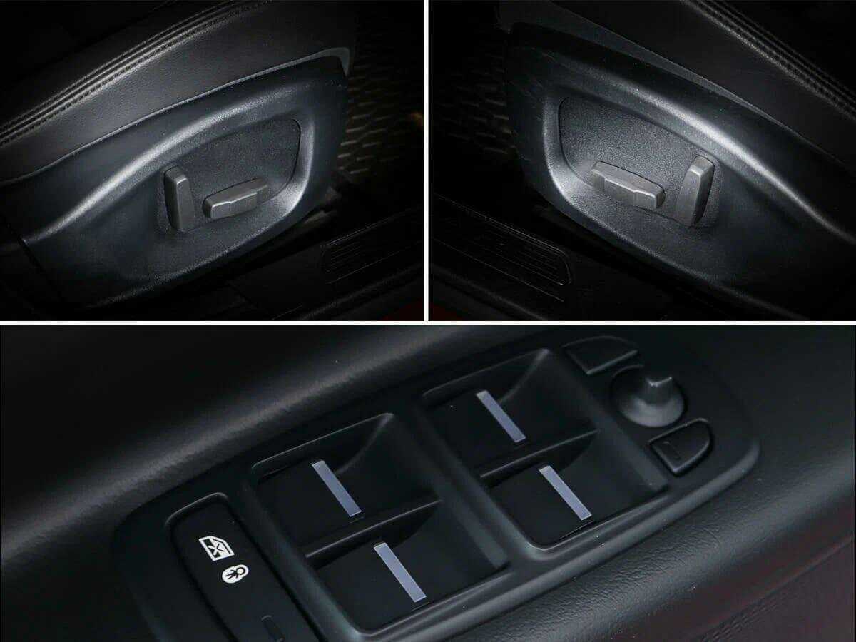 Jaguar XE с пробегом — 2018 год. Фото: #25