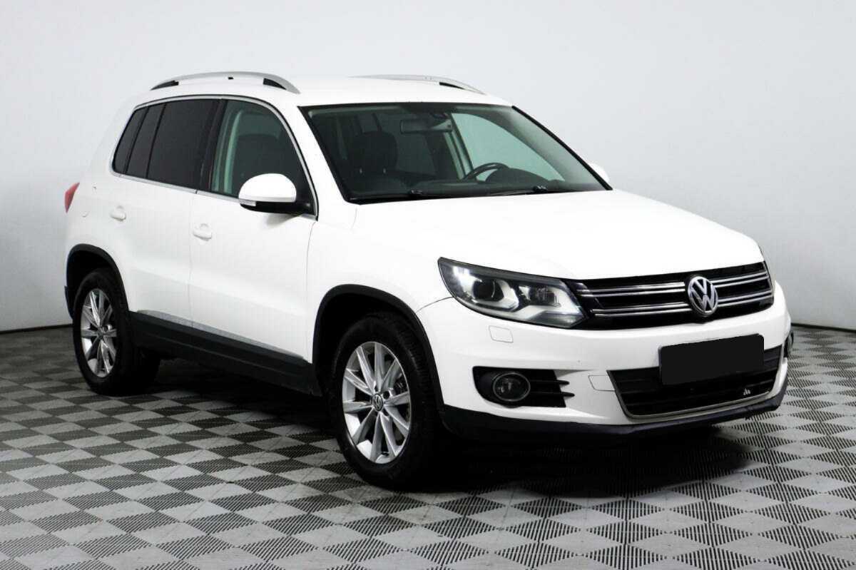 Volkswagen Tiguan с пробегом — 2011 год. Фото: #2