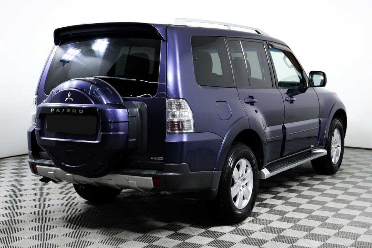 Mitsubishi Pajero с пробегом — 2007 год. Фото: #4