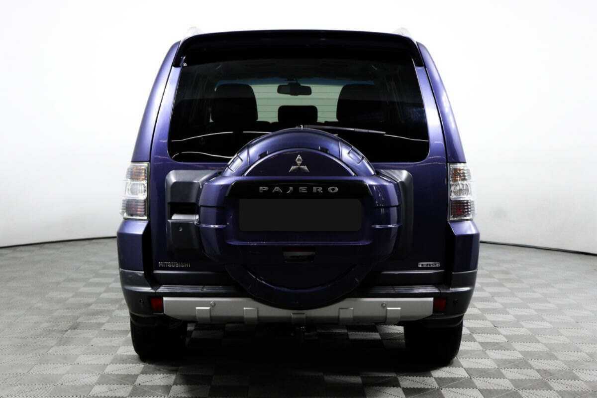 Mitsubishi Pajero с пробегом — 2007 год. Фото: #5