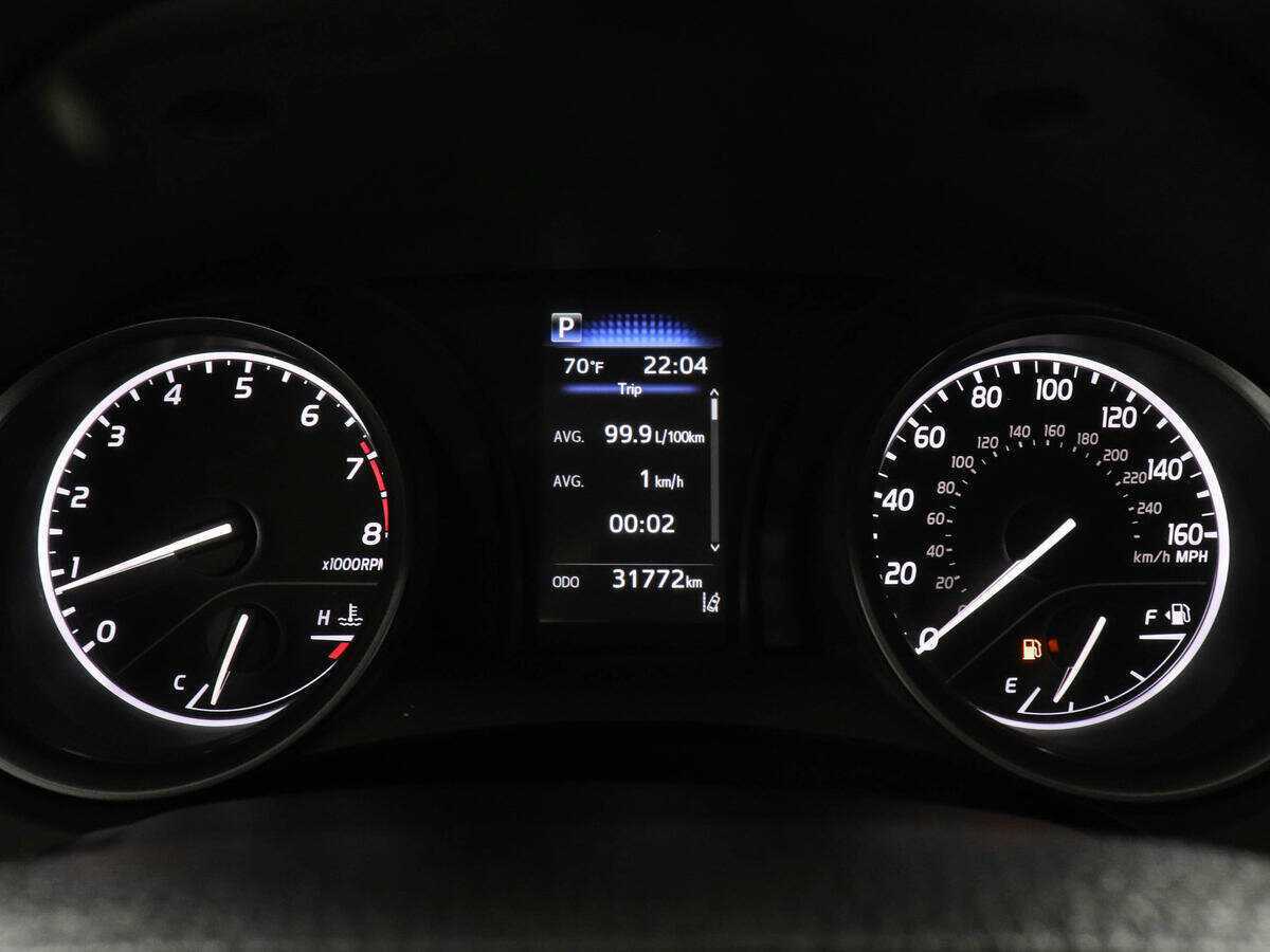 Toyota Camry с пробегом — 2022 год. Фото: #10