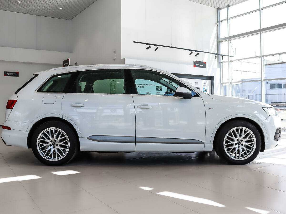 Audi Q7 с пробегом — 2015 год. Фото: #3