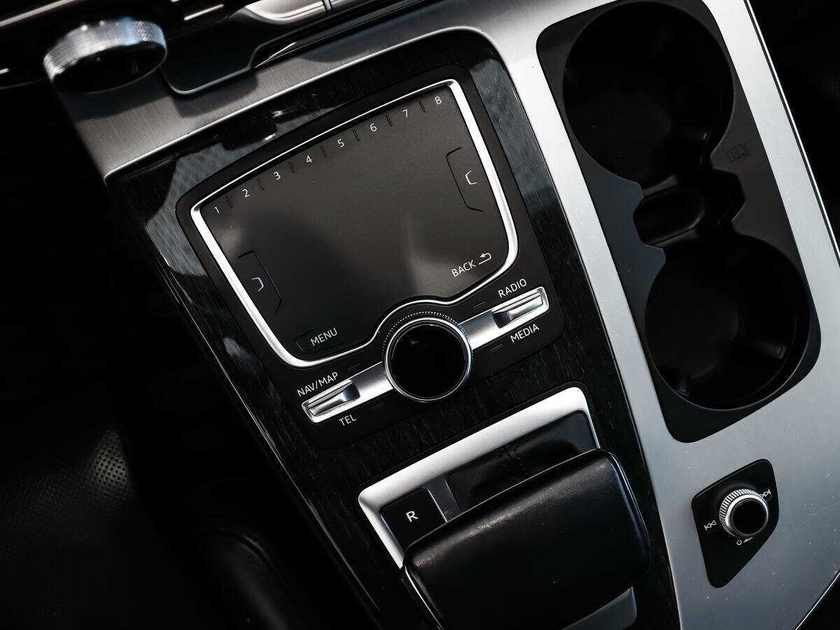 Audi Q7 с пробегом — 2015 год. Фото: #10