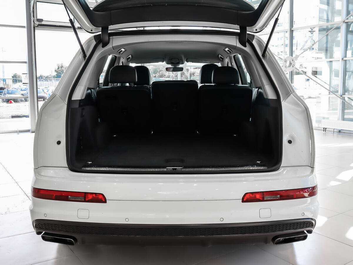 Audi Q7 с пробегом — 2015 год. Фото: #11