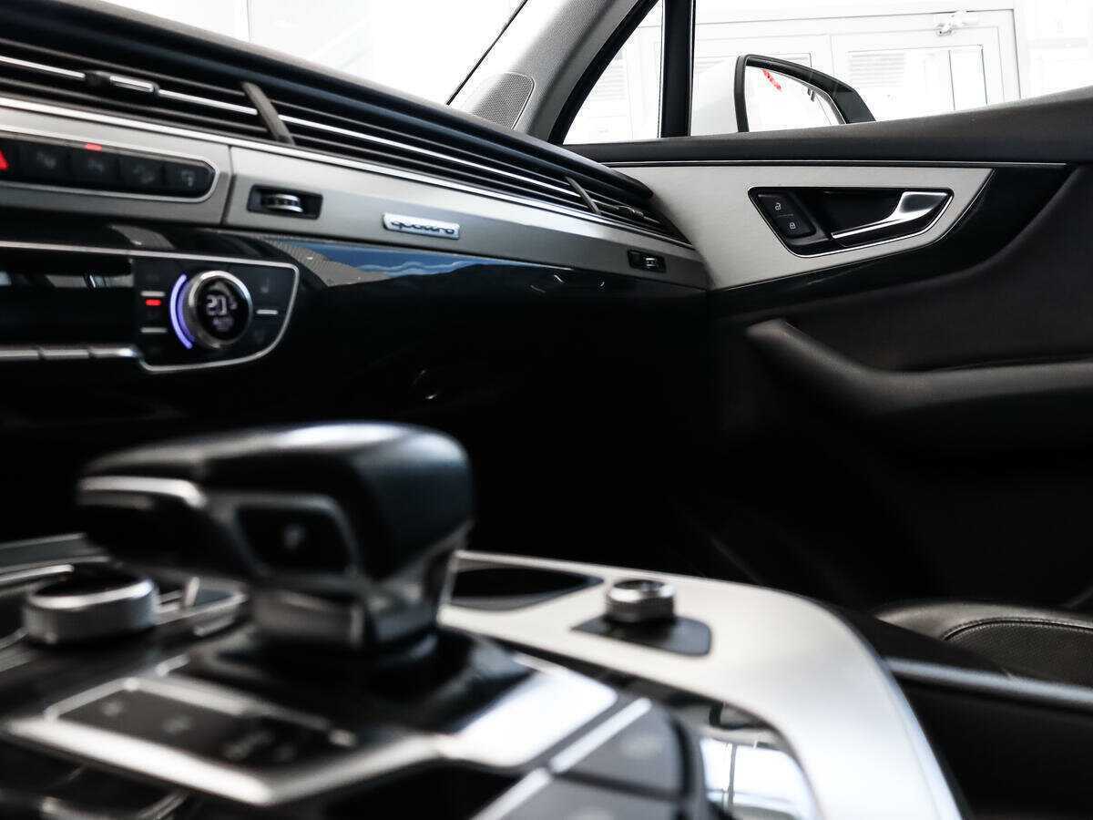 Audi Q7 с пробегом — 2015 год. Фото: #21