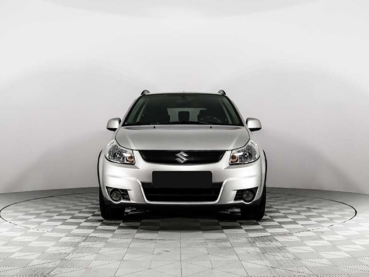 Suzuki SX4 с пробегом — 2008 год. Фото: #1