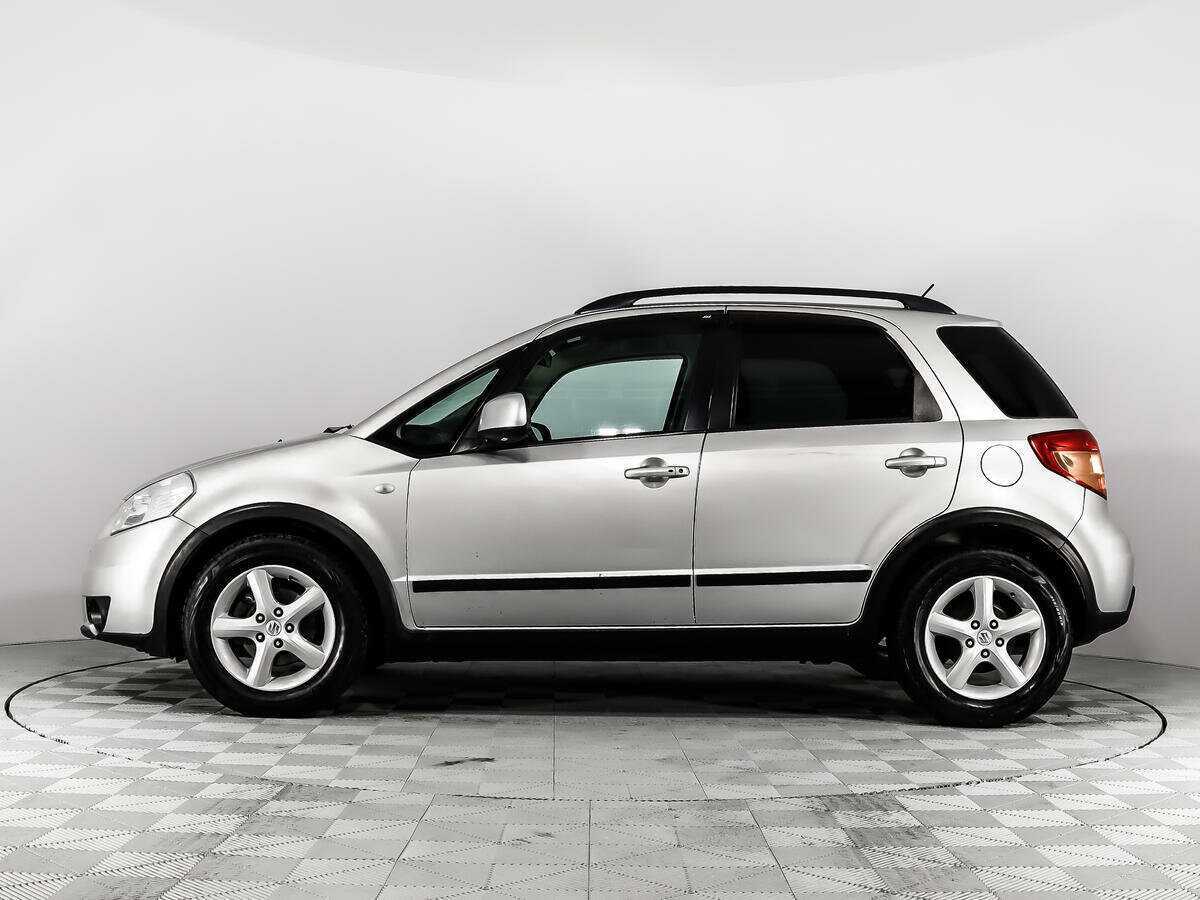 Suzuki SX4 с пробегом — 2008 год. Фото: #7