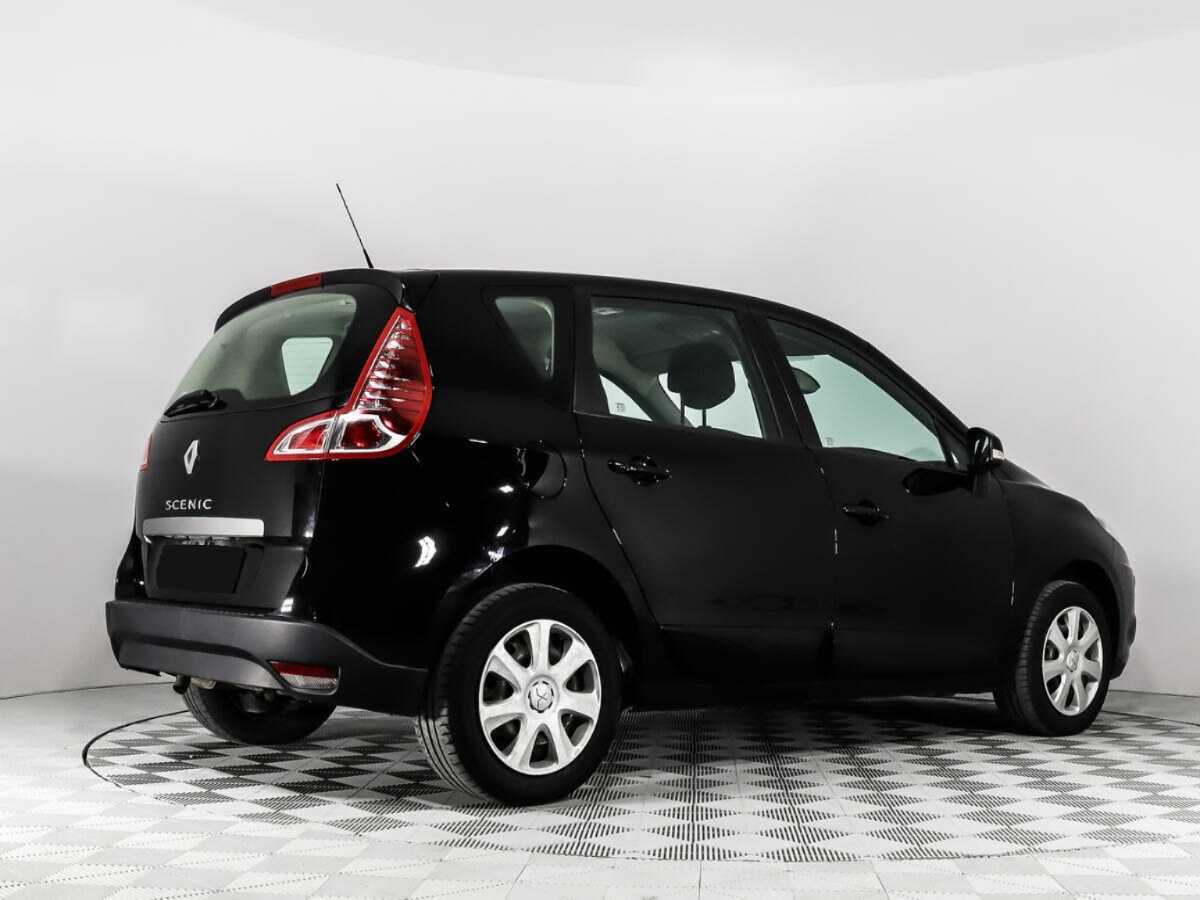 Renault Scenic с пробегом — 2011 год. Фото: #4