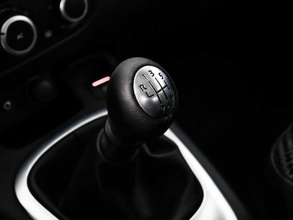 Renault Scenic с пробегом — 2011 год. Фото: #9