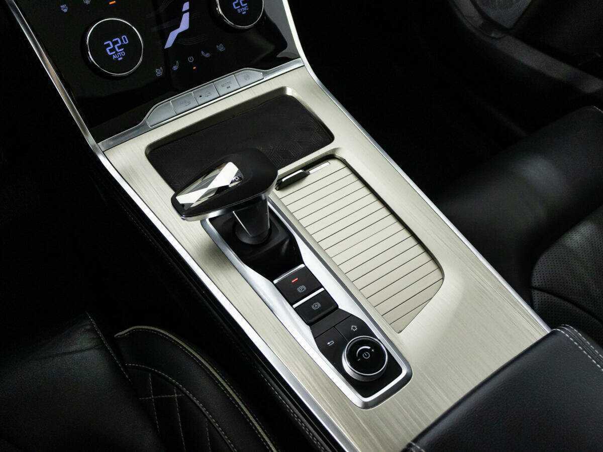 EXEED VX с пробегом — 2022 год. Фото: #18