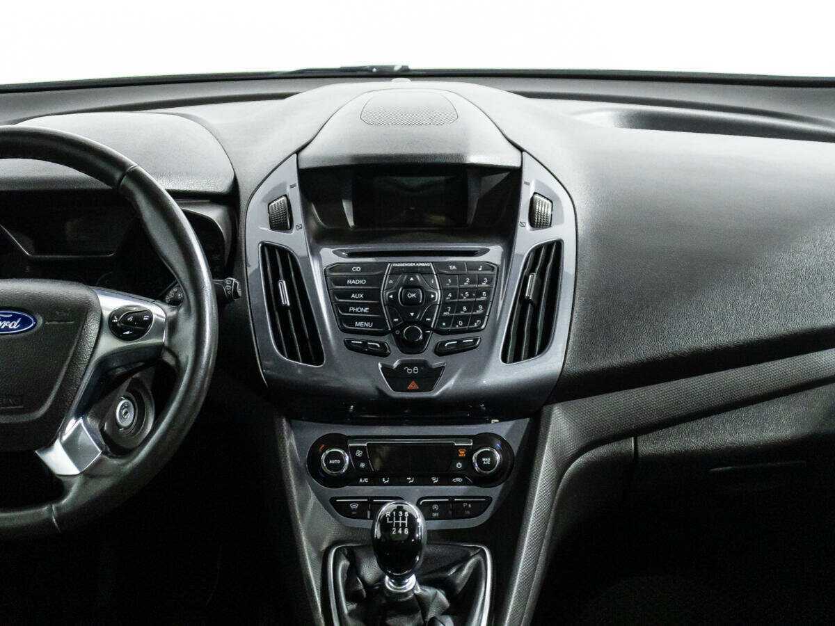 Ford Tourneo Connect с пробегом — 2017 год. Фото: #13